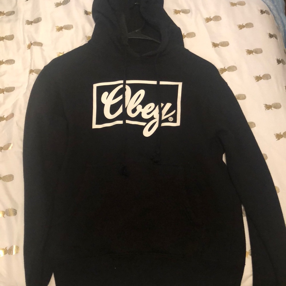 Women’s Black obey sweatshirt from zumiez